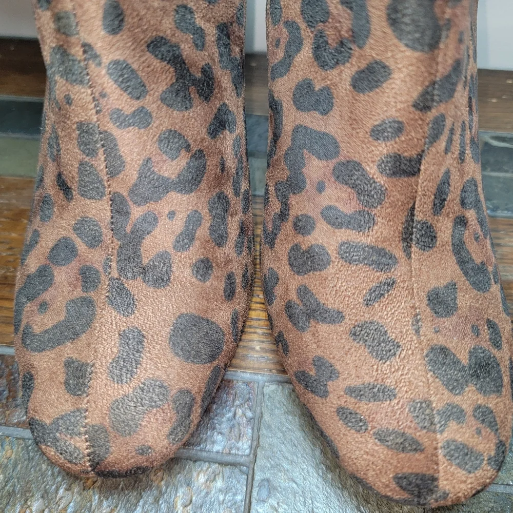 Ashley Stewart Leopard Print Boots - Size‎ 8